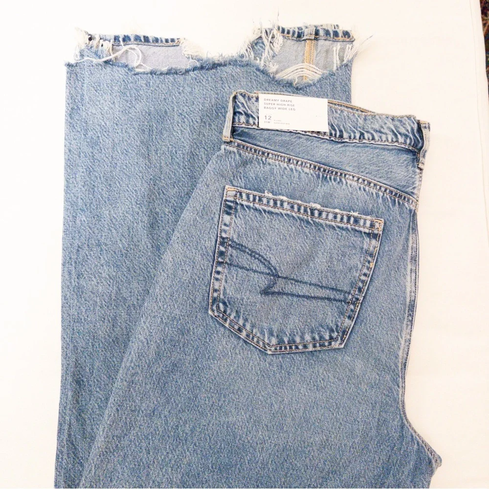 American Eagle Blue Flare Wide Leg Dreamy Drape Jeans - Picture 3 of 7